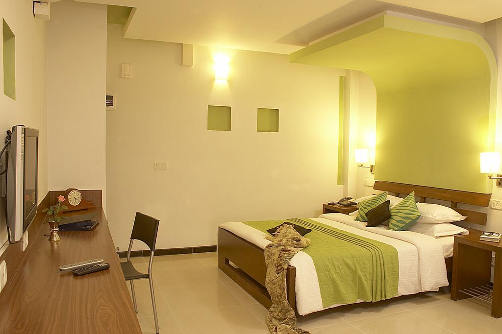 Oyo 554 Hotel Red Carpet Residence Bangalore Esterno foto